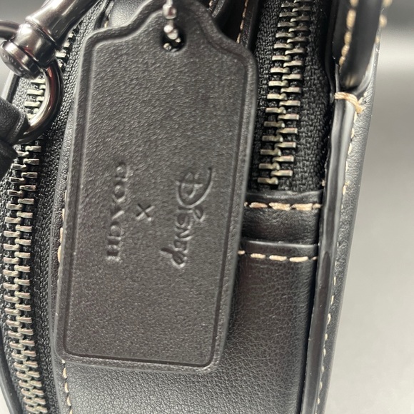 Disney X Coach Mickey Mouse Face Ear Bag - Picture 9 of 16